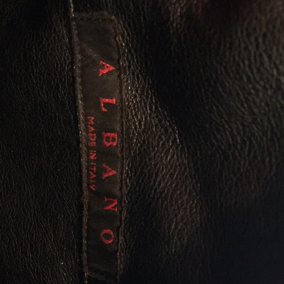 Over the knee black boots - Picture 8 of 8